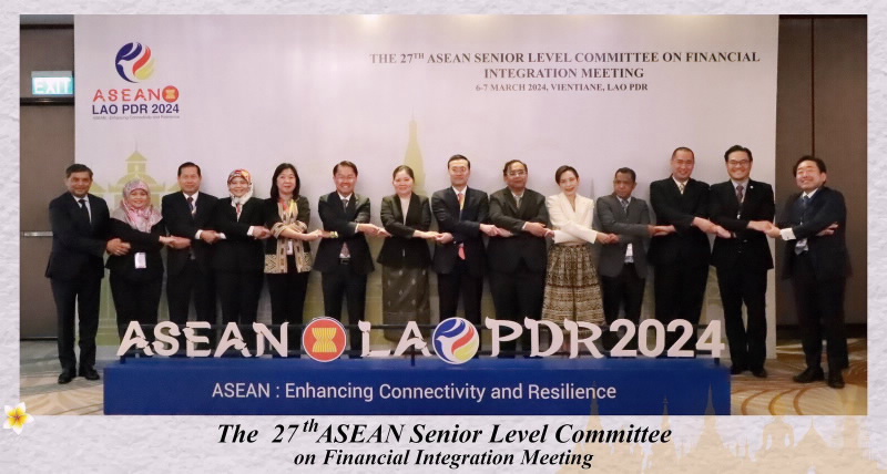 ASEAN Central Bank Deputy Governors take a group photo at the SLC 2024
