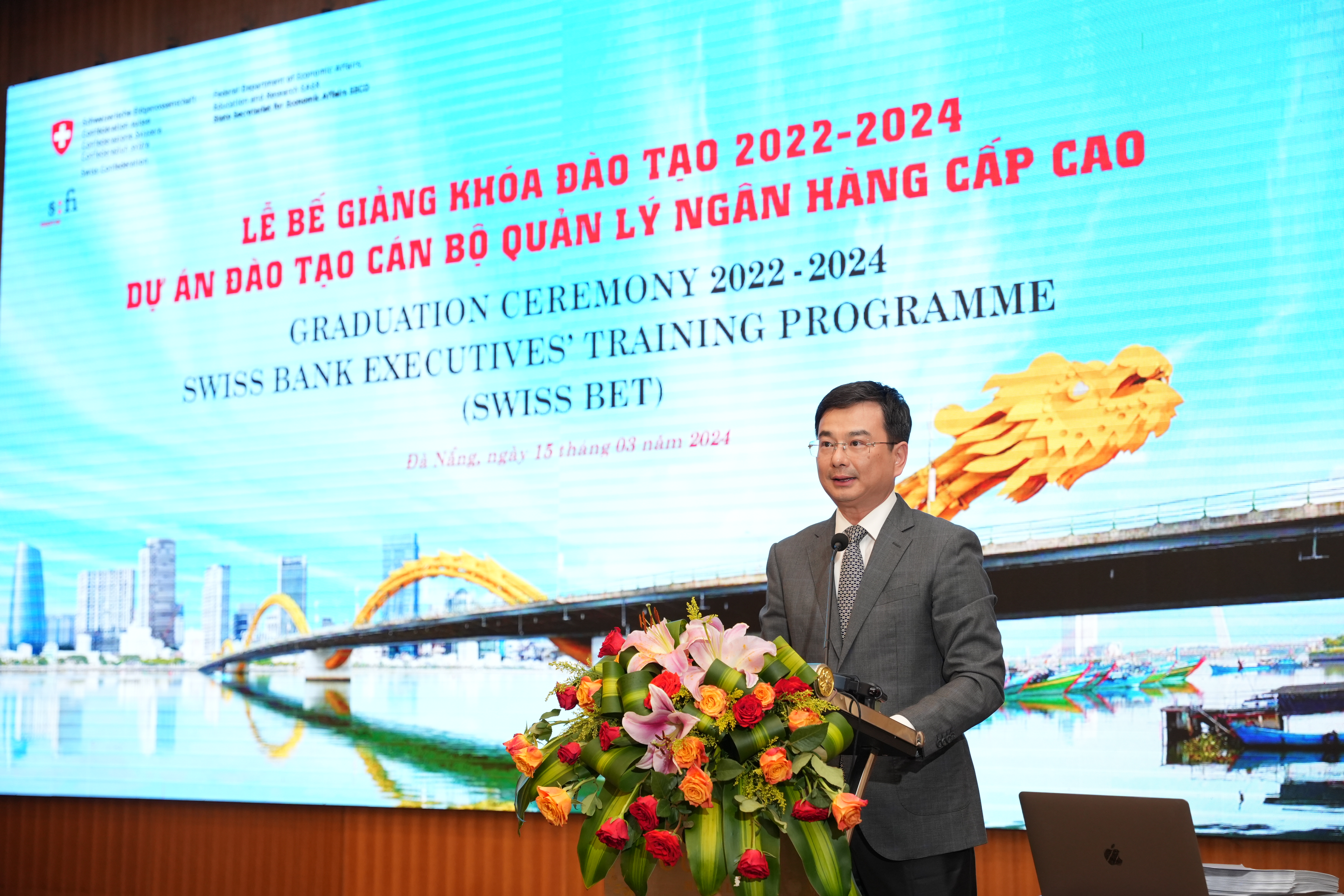 Phó Thống đốc NHNN Phạm Thanh Hà phát biểu
