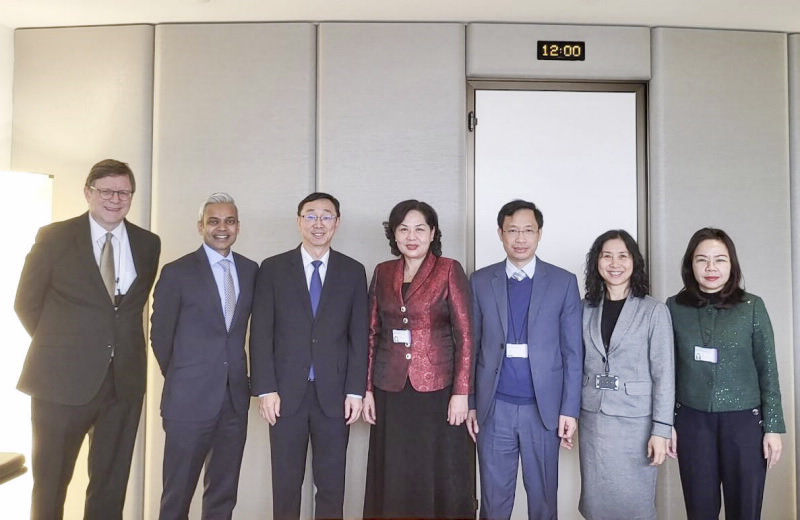 SBV Delegation and BIS Representative Office for Asia and the Pacific