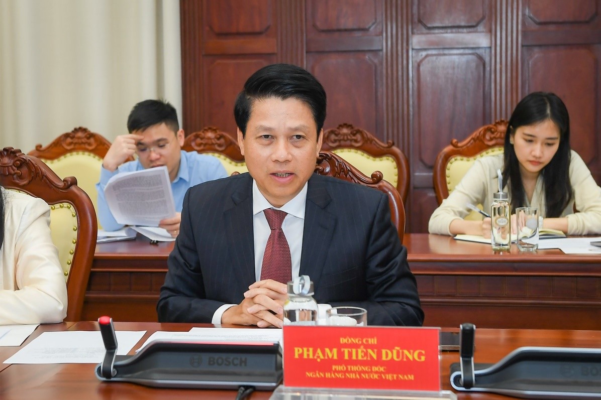 Phó Thống đốc Phạm Tiến Dũng phát biểu tại buổi làm việc