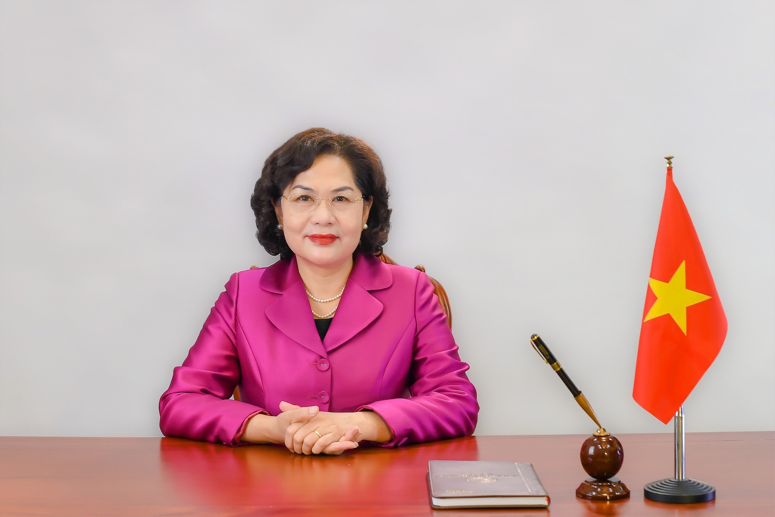 Thống đốc NHNN Nguyễn Thị Hồng