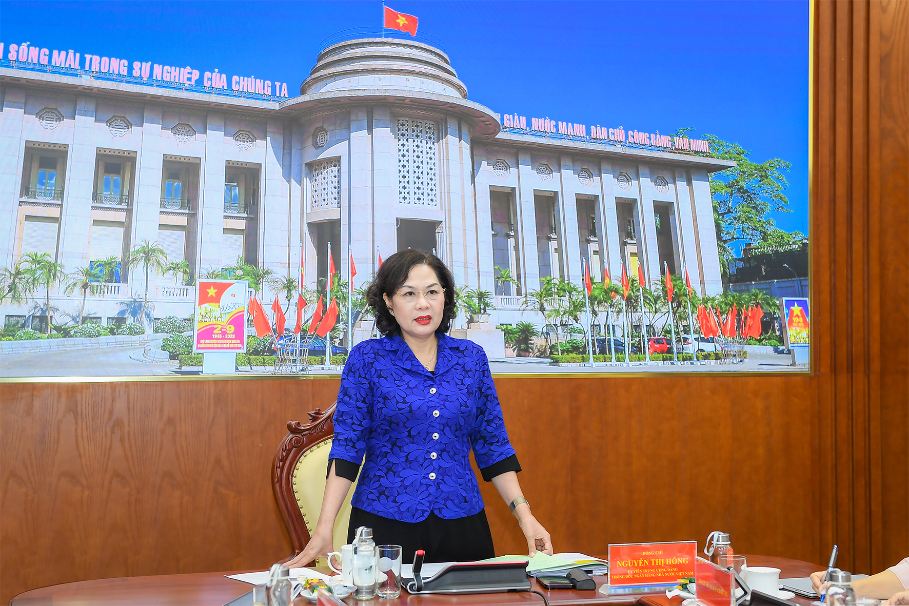 Thống đốc NHNN Nguyễn Thị Hồng phát biểu tại buổi làm việc