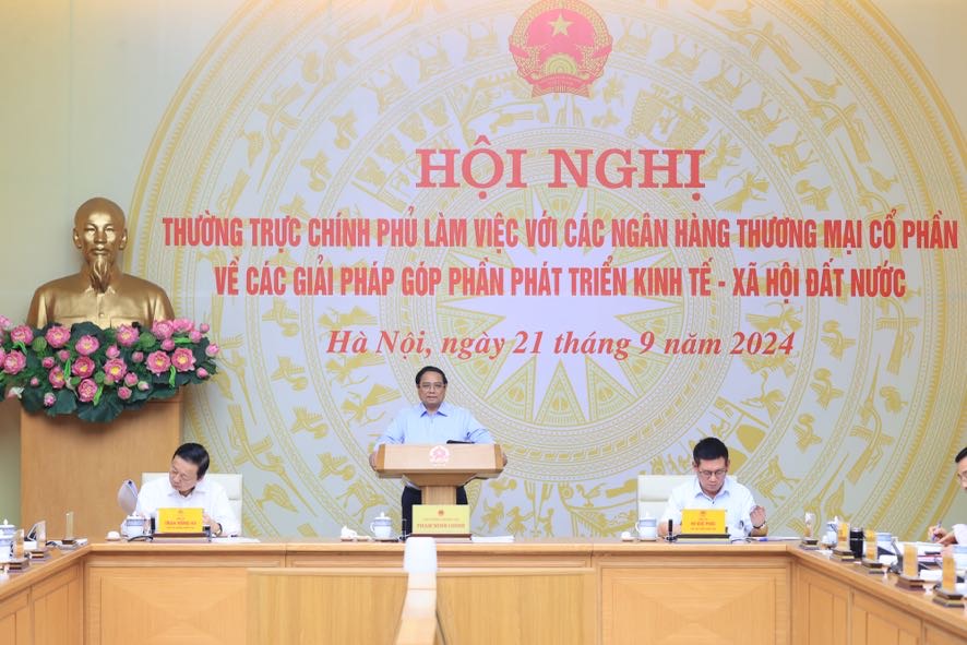 Thủ tướng Phạm Minh Chính yêu cầu hệ thống ngân hàng thực hiện "6 tăng, 6 giảm, 6 tăng tốc, bứt phá"