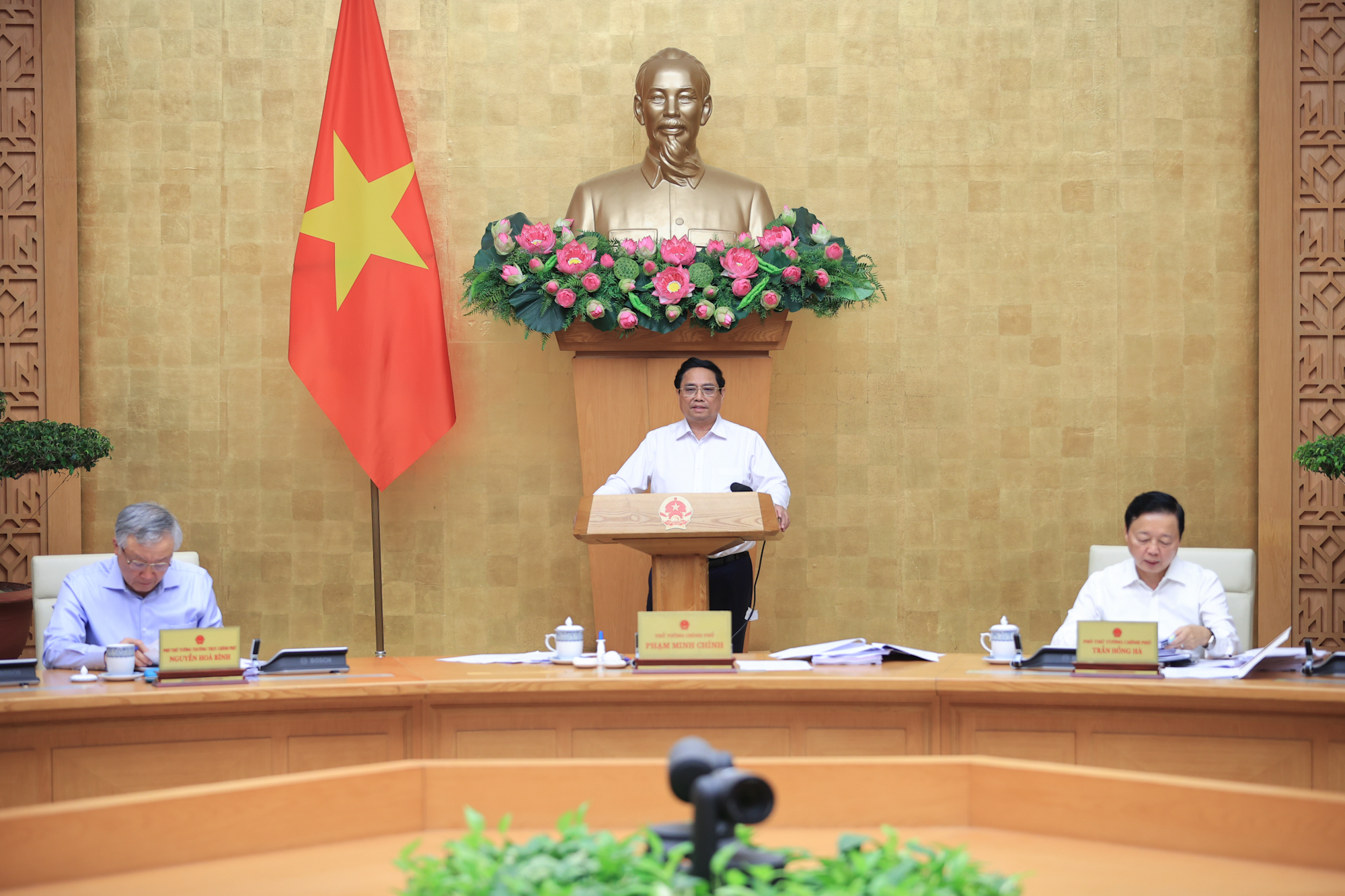 Thủ tướng Phạm Minh Chính phát biểu kết luận phiên họp