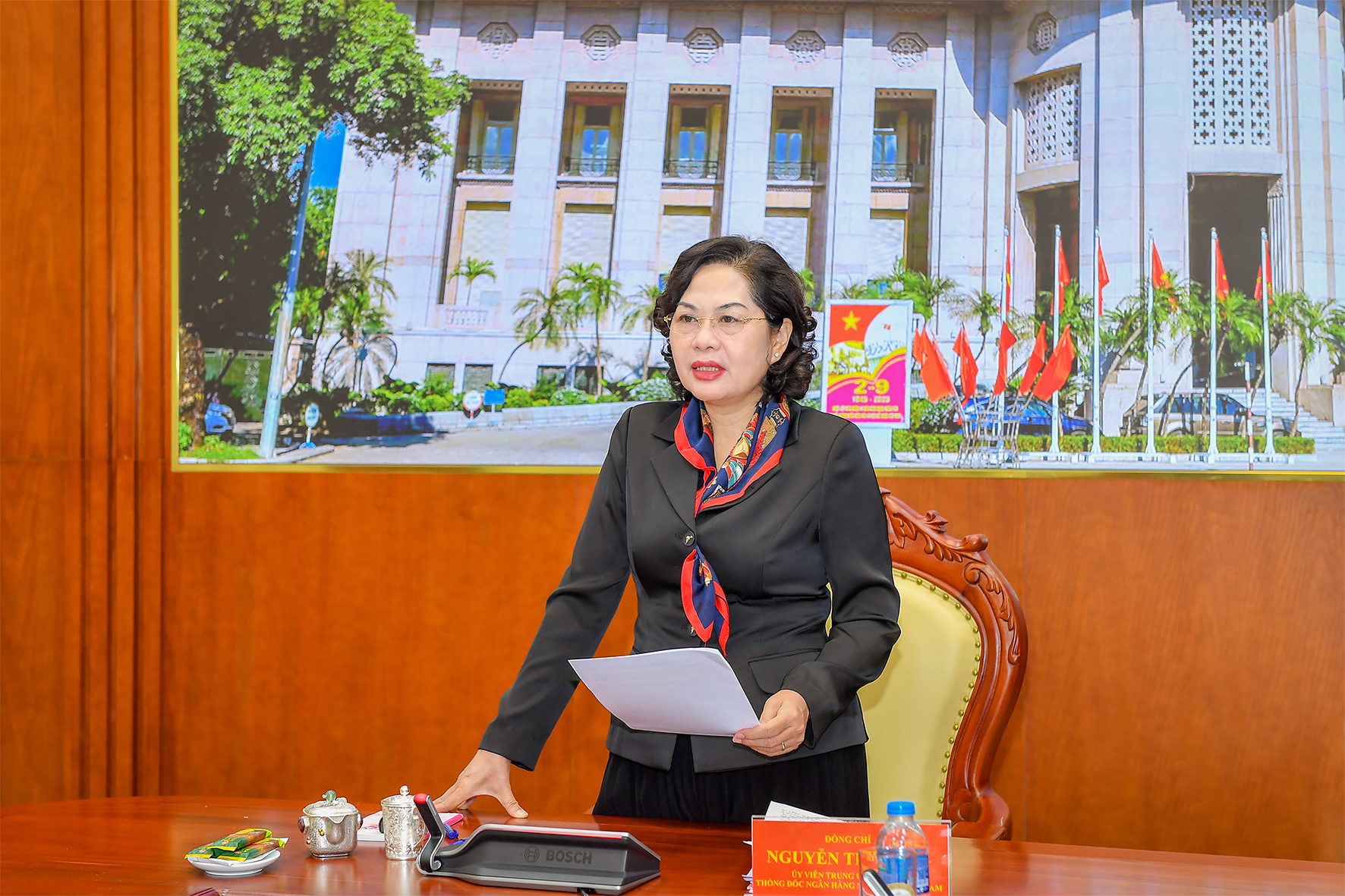 Đ/c Nguyễn Thị Hồng - Thống đốc NHNN  phát biểu tại buổi làm việc