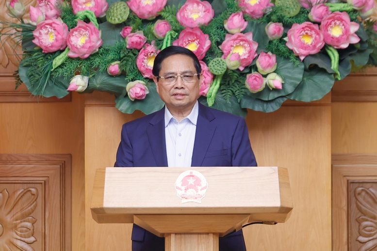 Thủ tướng Phạm Minh Chính chủ trì phiên họp với Hội đồng Tư vấn chính sách vừa được thành lập - Ảnh: VGP/Nhật Bắc