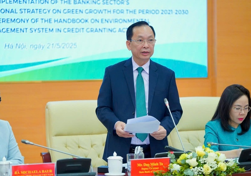 Phó Thống đốc Thường trực NHNN Đào Minh Tú phát biểu khai mạc Tọa đàm