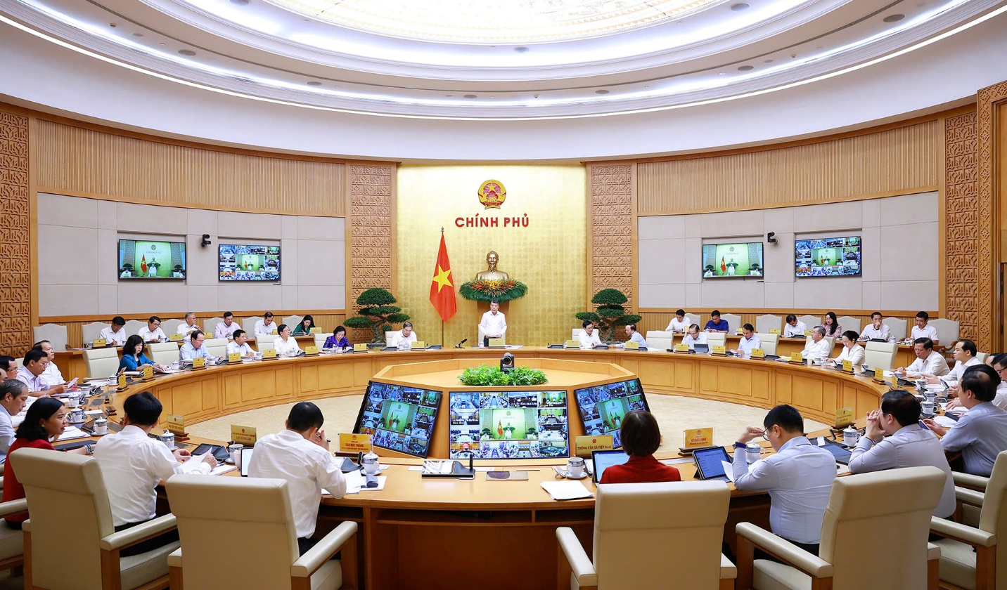 Phiên họp Chính phủ thường kỳ và Hội nghị trực tuyến với địa phương tháng 9/2026