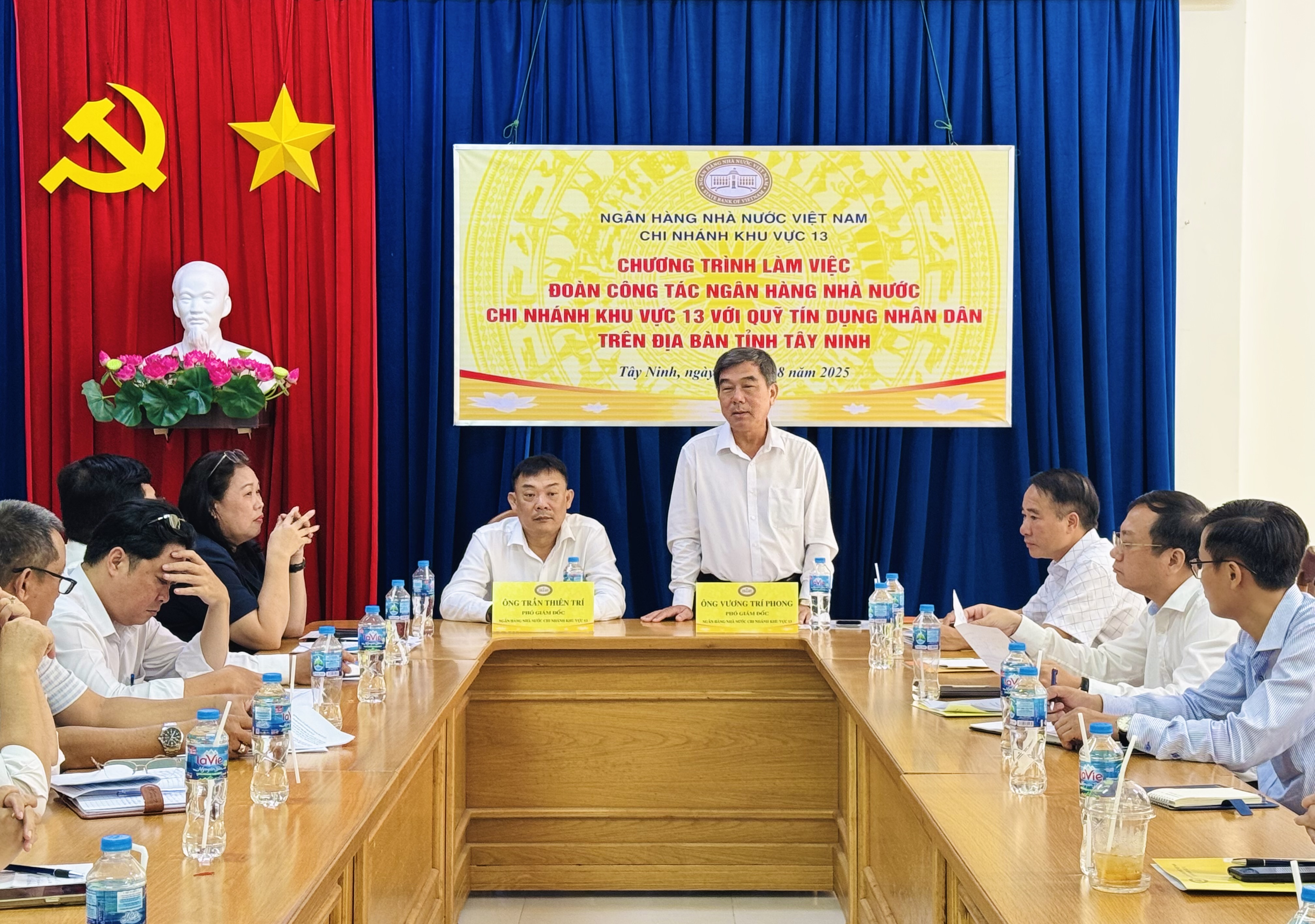 Hình nhỏ