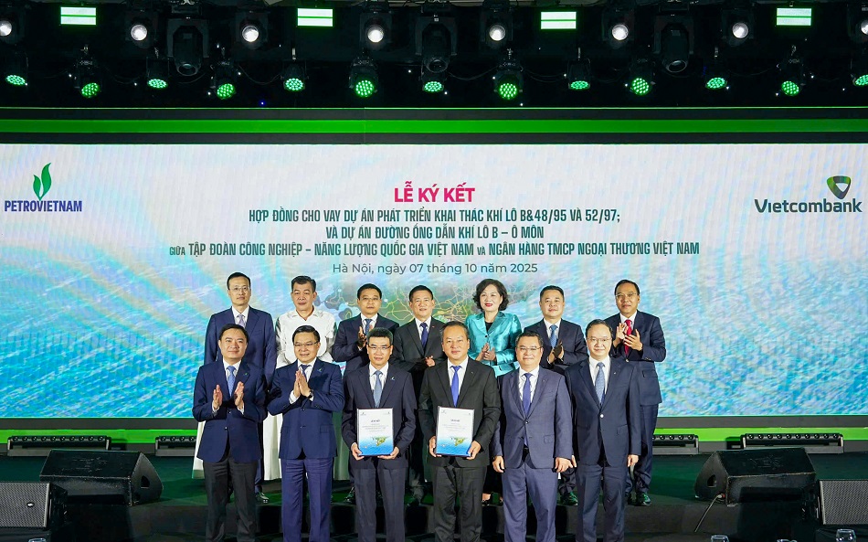 Vietcombank và Petrovietnam ký hợp đồng tín dụng hơn 1 tỷ USD cho Dự án khí Lô B – Ô Môn