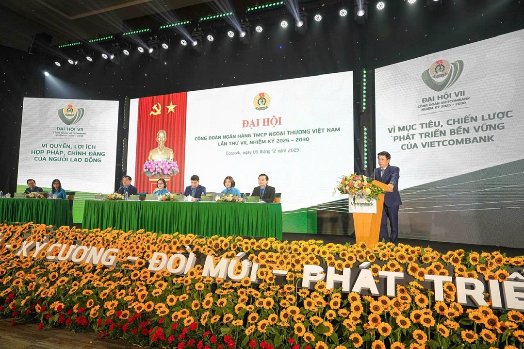 Phó Thống đốc Phạm Tiến Dũng dự Đại hội đại biểu Công đoàn Vietcombank lần thứ VII nhiệm kỳ 2025-2030