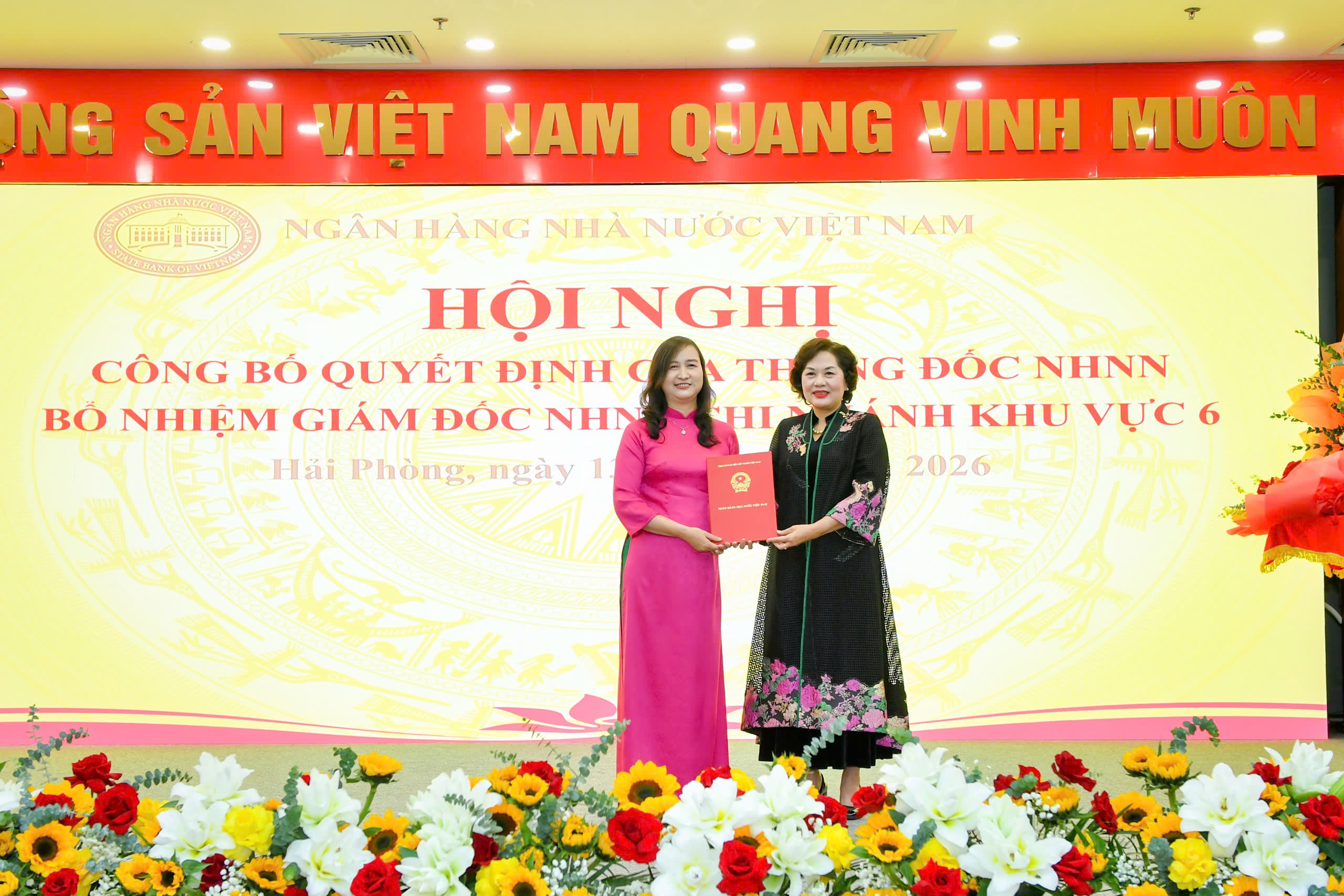 Công bố quyết định bổ nhiệm Giám đốc Ngân hàng Nhà nước Khu vực 6