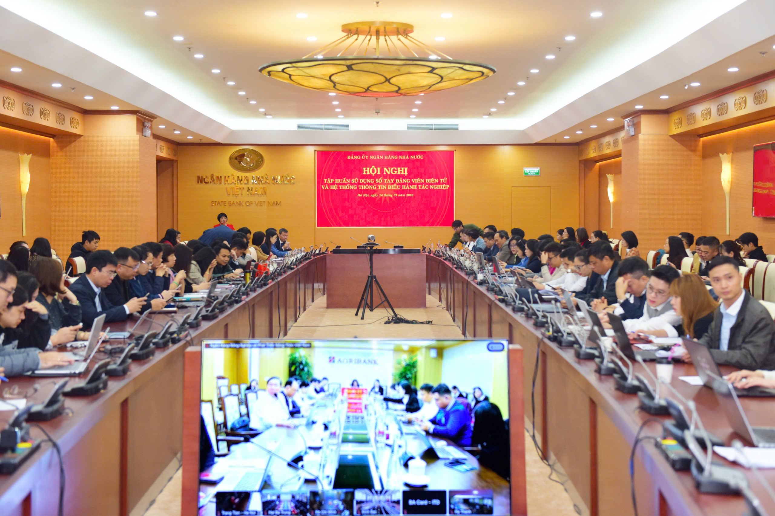 Đảng uỷ NHNN tập huấn sử dụng Sổ tay đảng viên điện tử và Hệ thống thông tin điều hành tác nghiệp